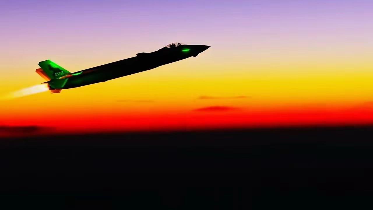 J-20战机夜航名场面：马赫环划破夜空中国空军