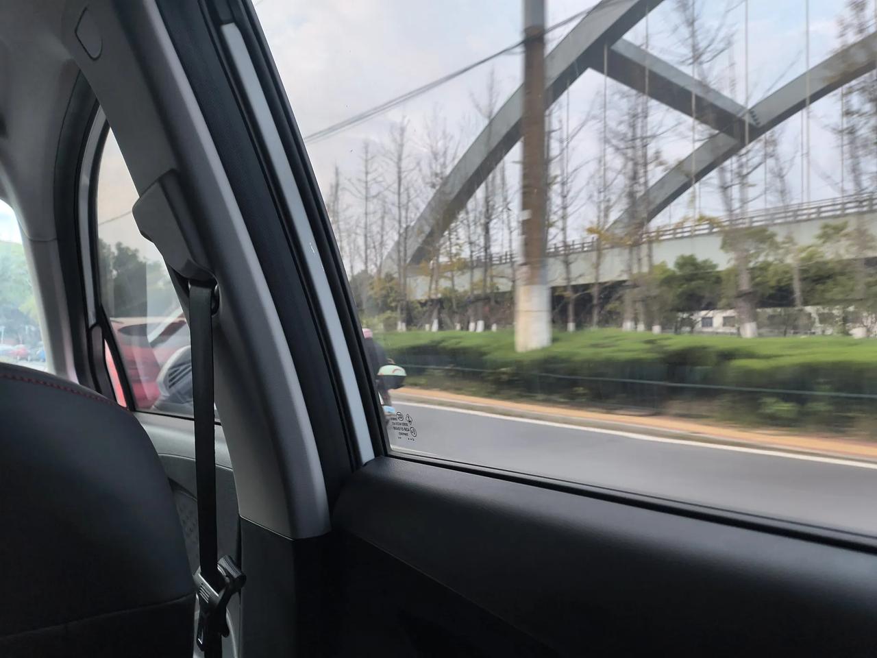 每天给自己送上一句激励早上好呀，每天都是快乐的