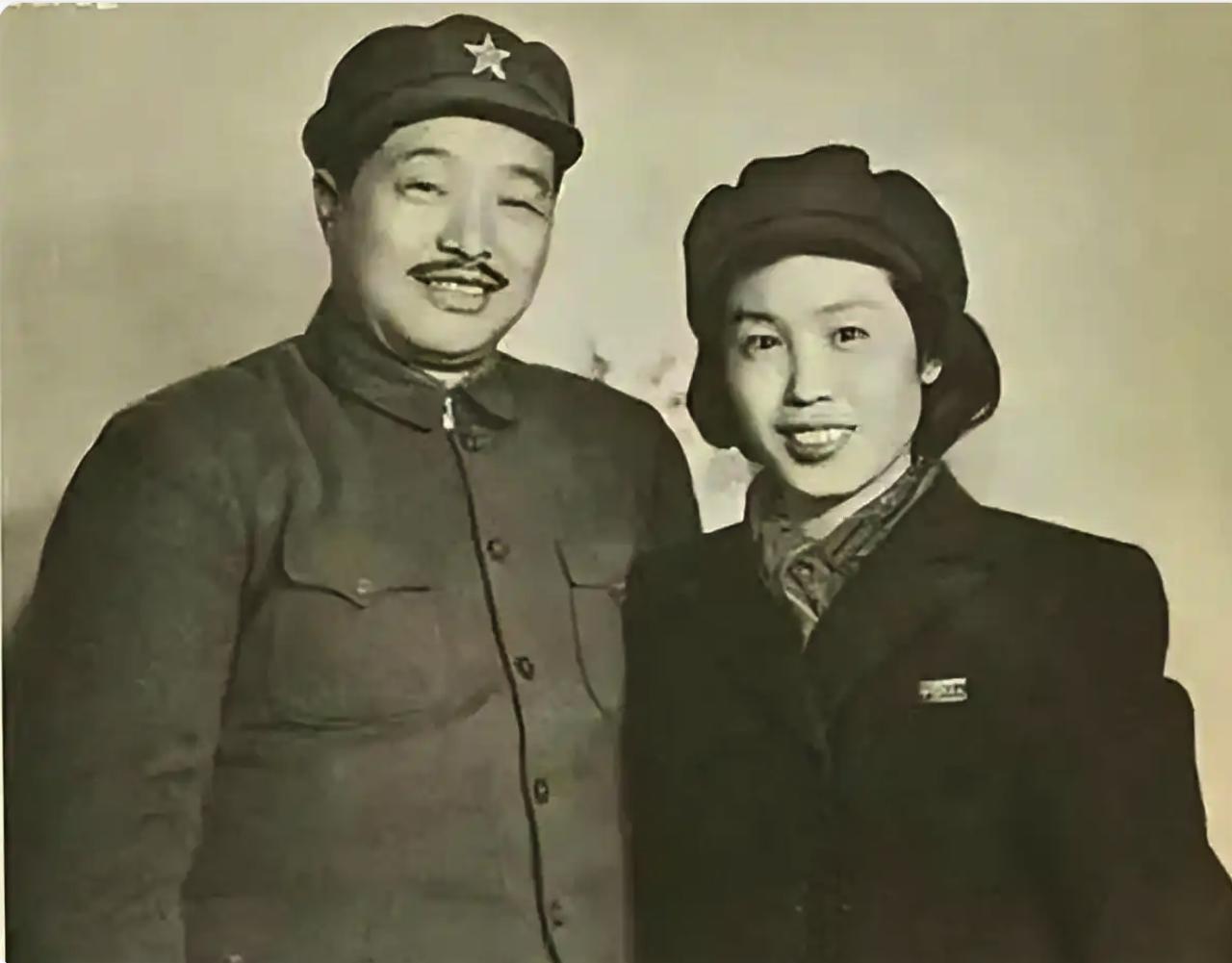 1949年，二野解放大西南后，刘伯承急送钱粮并写信接人赴京，对方却原封不动退回，