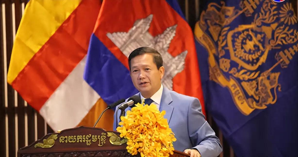 柬埔寨洪马奈本想一心倒向美西方，却没想到，买了美国武器，却挨了美国盟友的打，自己