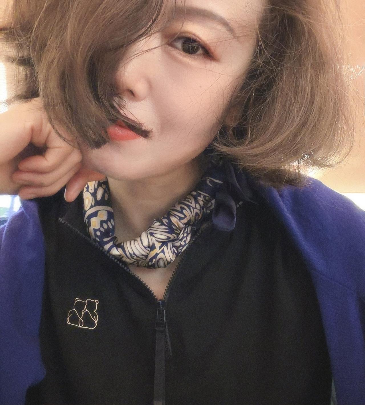 温暖的厦门，满大街都是身着短袖的行人，发觉自己又穿多了。

这儿的海鲜餐食很美味