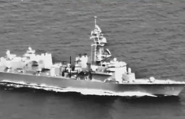 133舰艇编队过航横当水道！在过航位置，编队战力上都有啥说法？
这回痛快了，日本