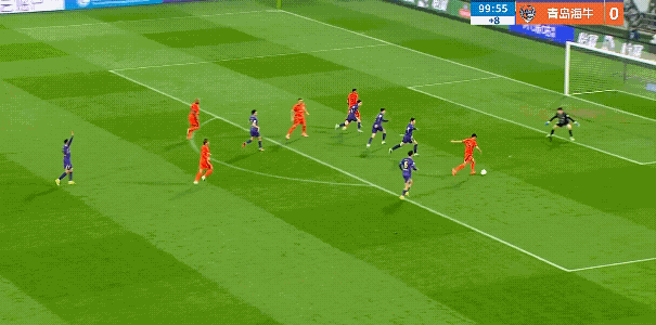 青岛海牛在比赛第101分钟利用角球扳平比分，天津津门虎球迷一下子都懵了，真的感觉