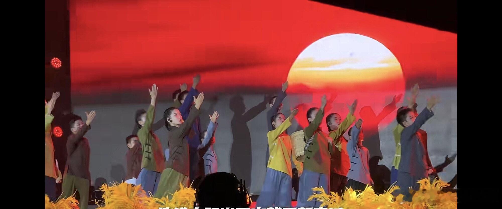广东一小学六一晚会爆火全网这真是有天赋的孩子，好好培养，绝对是个大歌星近日，广东