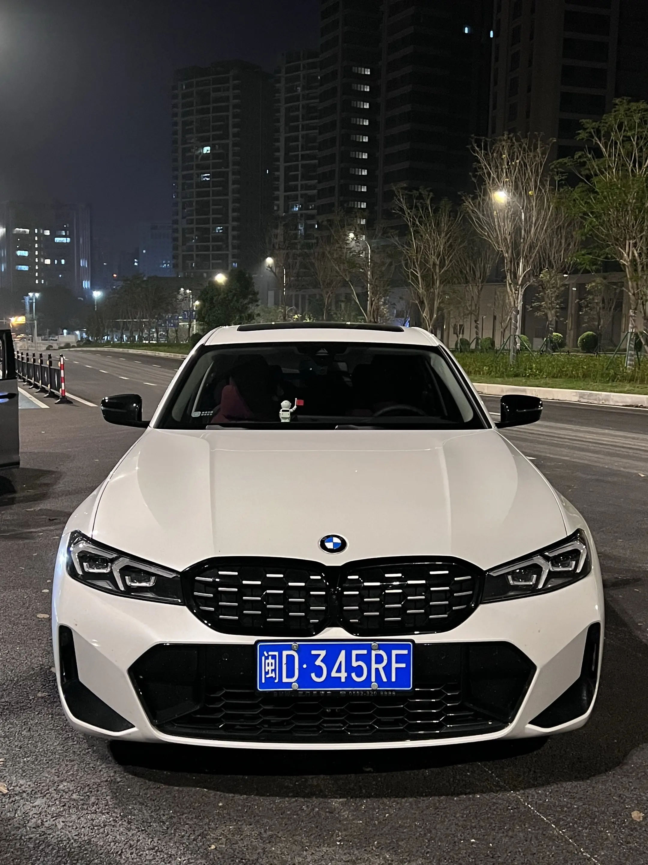 当你停好车 一步三回头的时候 证明你买对了！