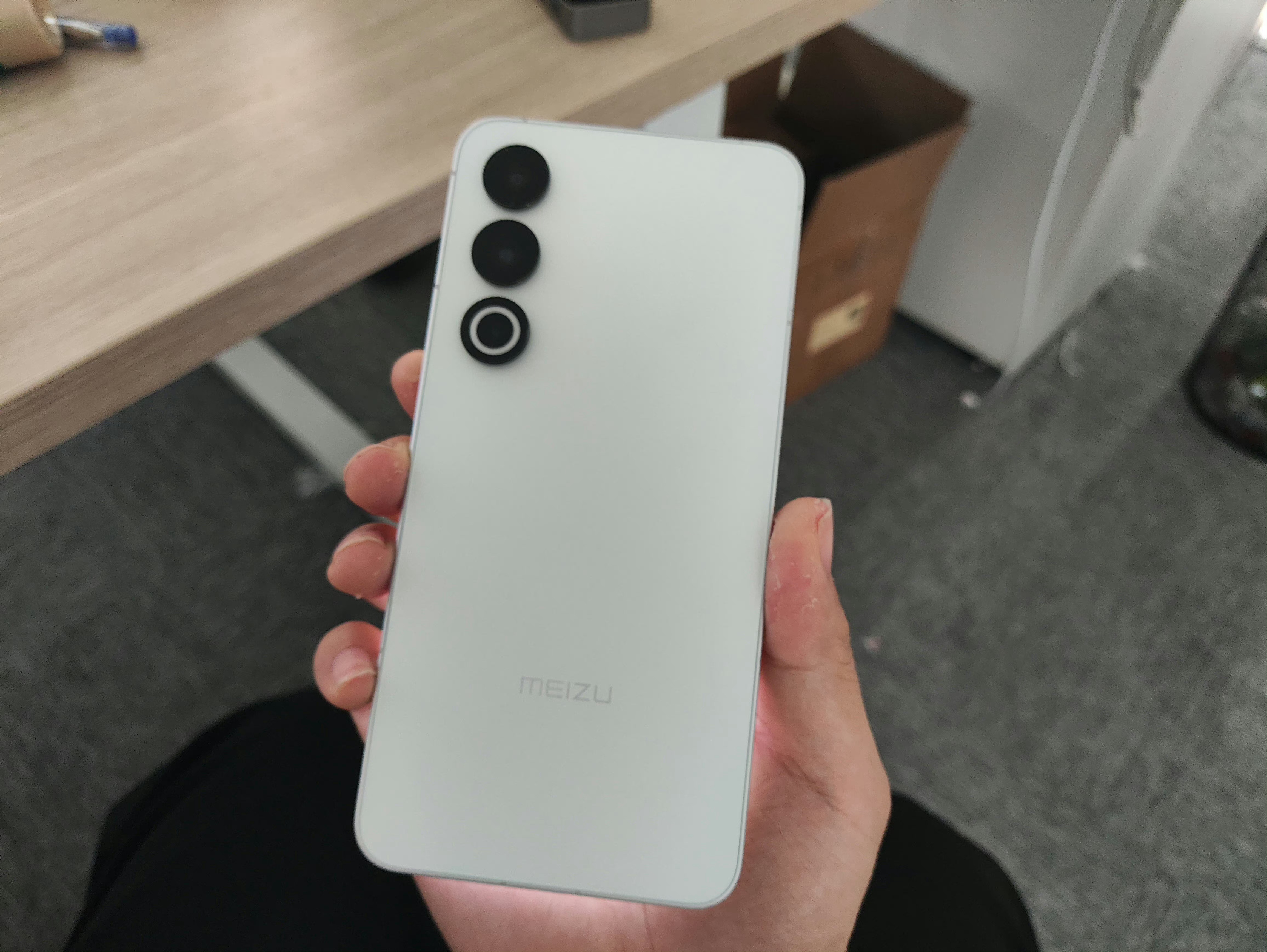 时代的进步永远无法阻挡，我们无法否认AI就是当下最前沿的技术，一个成熟的AI是可