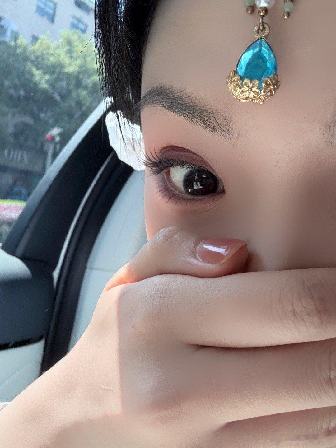 啊啊啊啊？能看啦？？我先上班 你们先看!!云端恋契 红红的果子🍎 ​​​