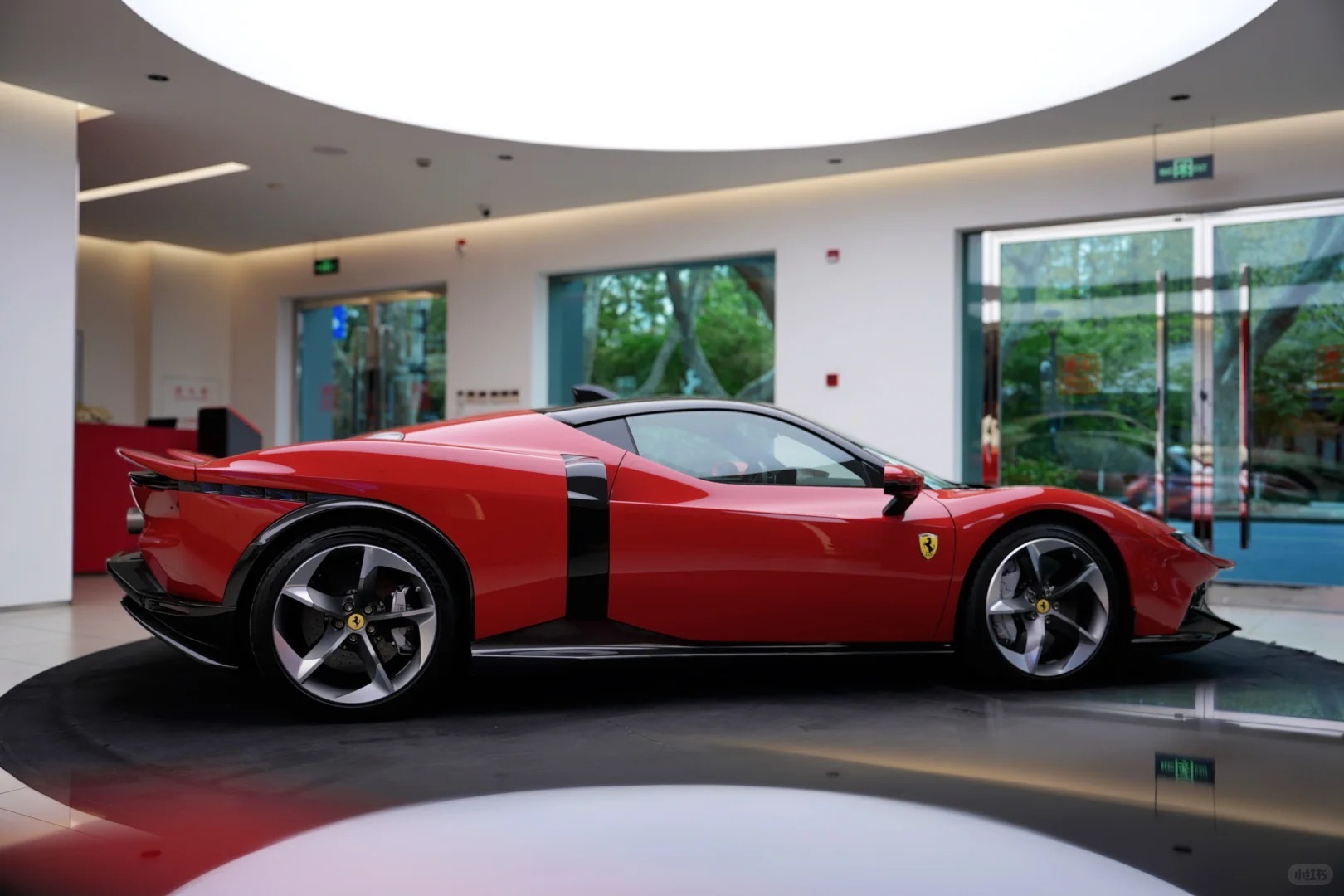 新车 Ferrari 849 Testarossa，法拉利最新的非限量旗舰跑车 