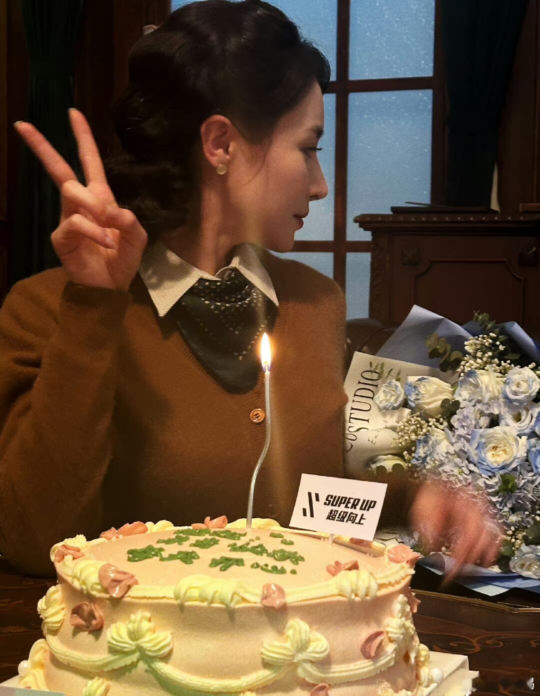 隆妮三年三部央妈剧 三年三部央视剧，隆妮用演技征服了观众！从温柔到霸气，每个角色