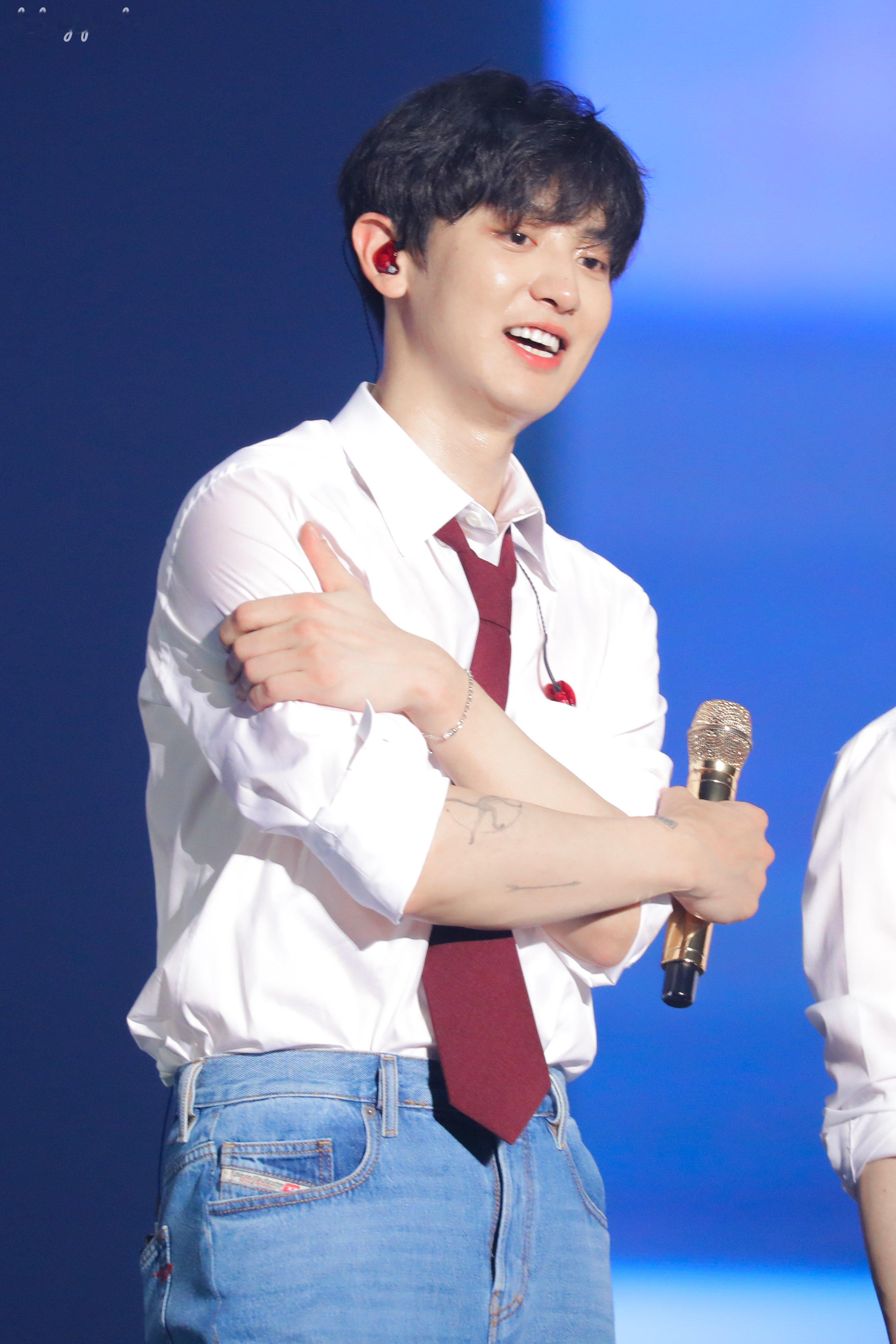 #朴灿烈# 230408 EXO' CLOCK ​​​
