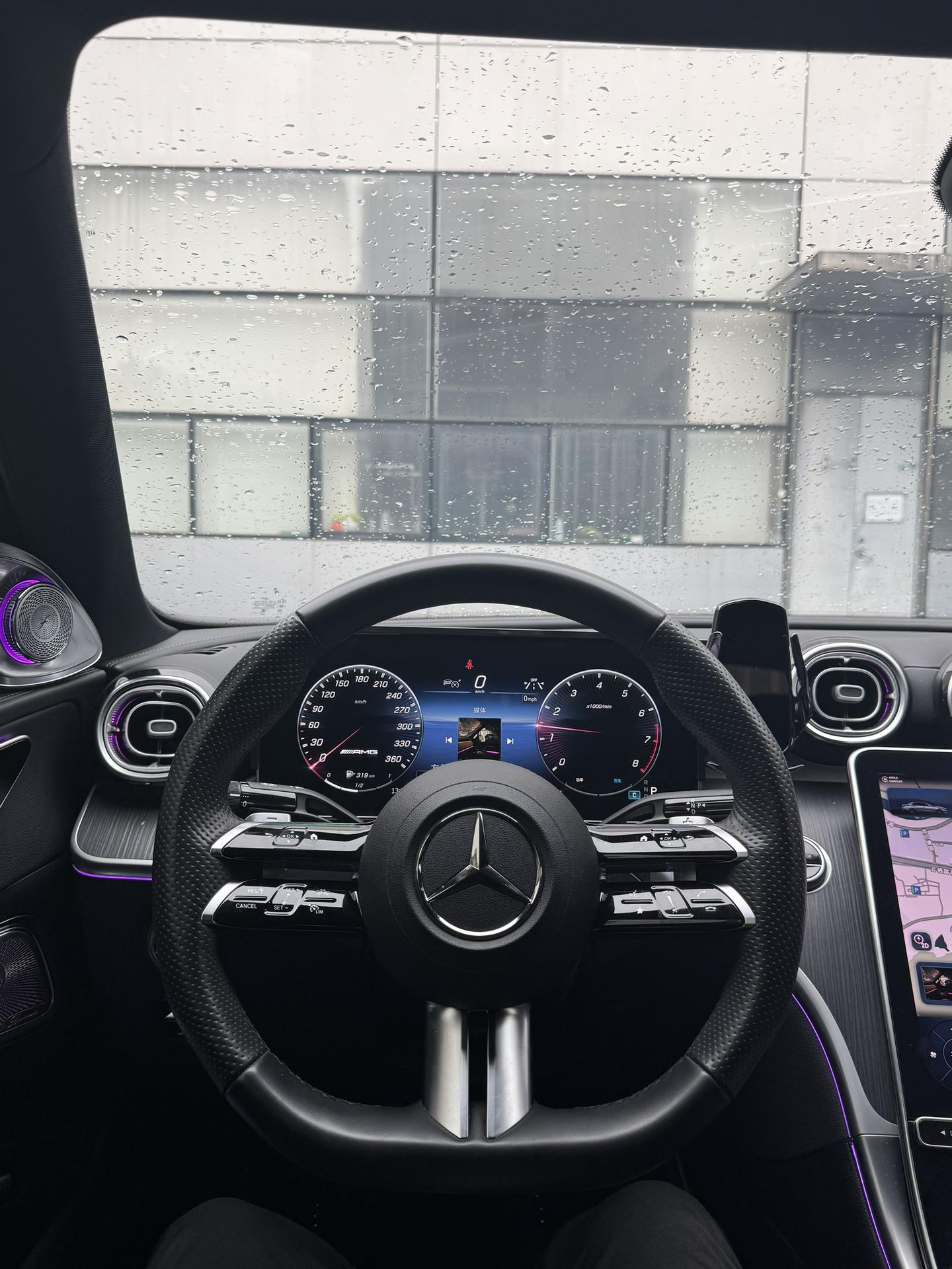 找对象不找开奔驰的 那找什么 找事吗？