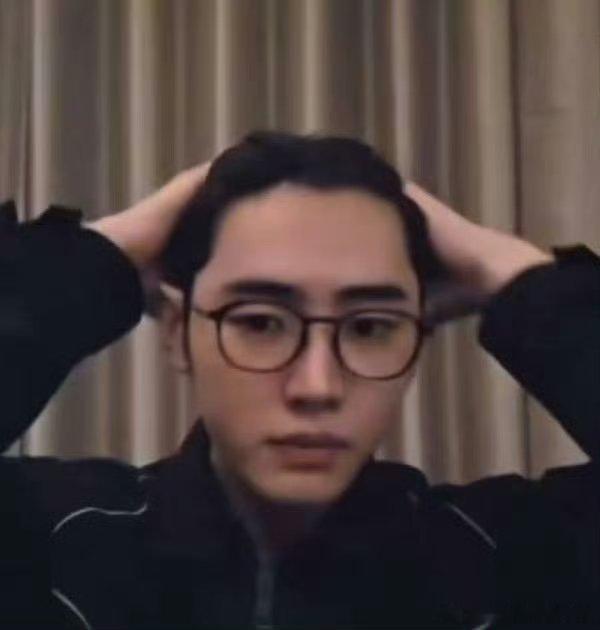 朴成训和金主训是不是挺像的🤔 ​​​