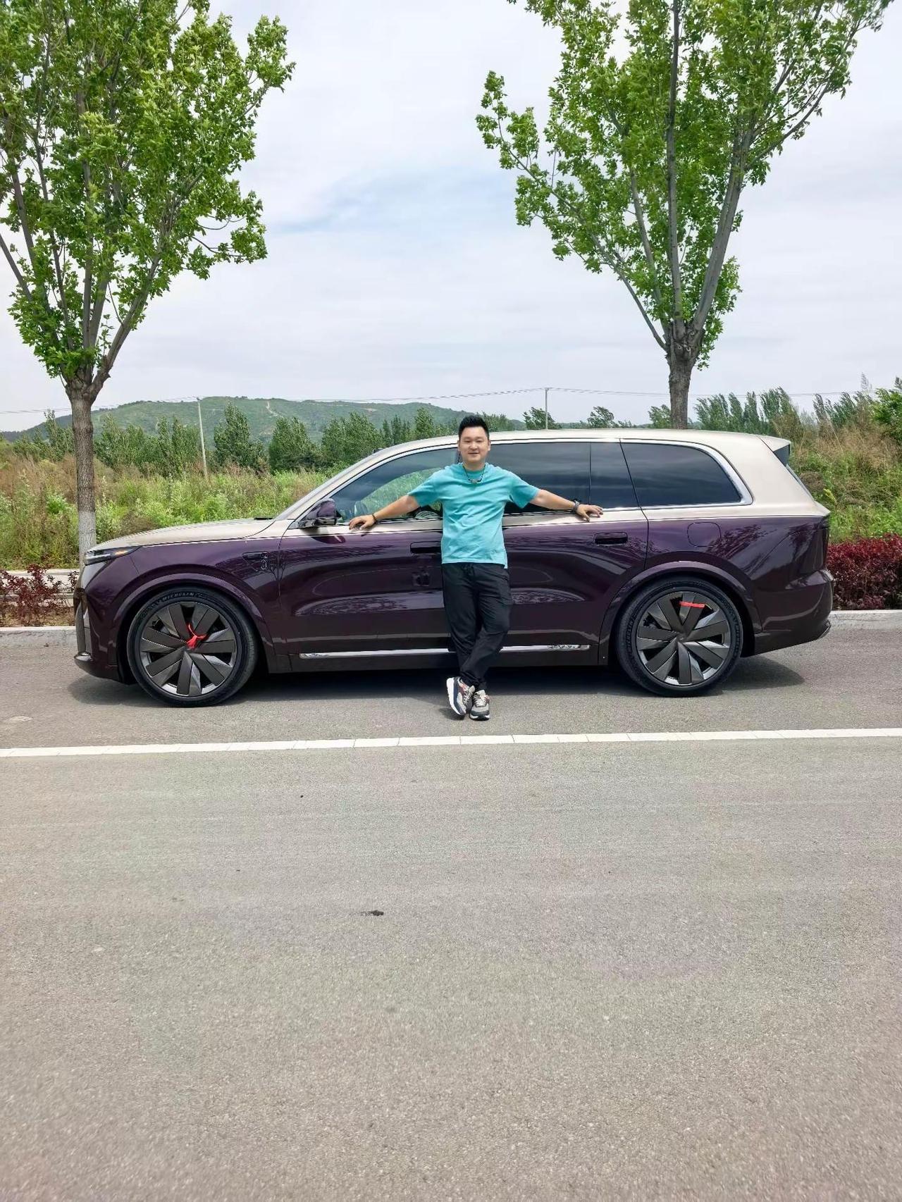晒出你们的车帅照。当下年轻人需要什么样的车 理想汽车 理想 理想L9Livis