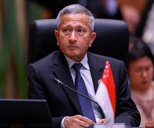 美伊停火这事，竟然让新加坡和马来西亚就直接吵翻了，一个死硬不谈判，一个免费过海峡