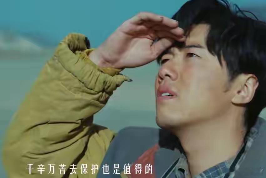 张哲华新剧面相又变了相信很多看过《一年一度喜剧大赛2》的观众，对张哲华都不陌生。