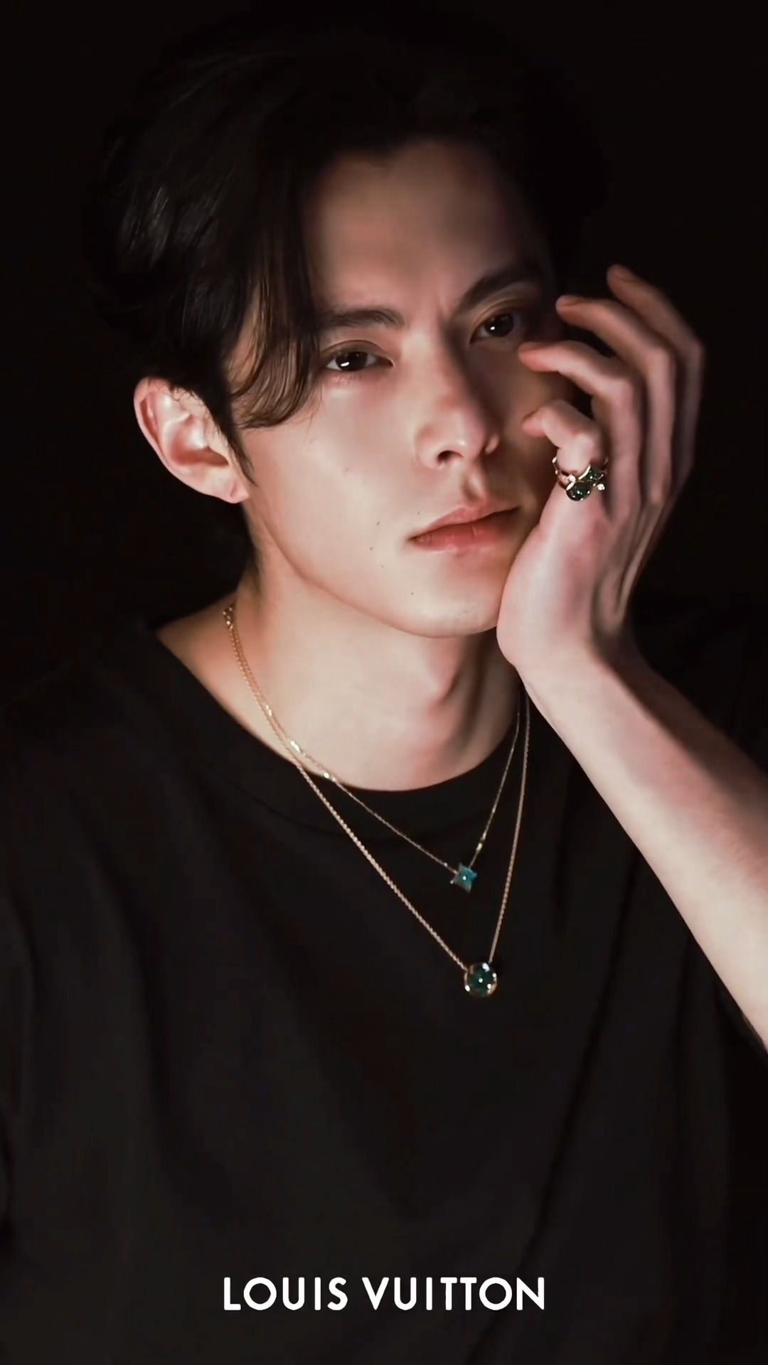 王鹤棣路易威登品牌代言人