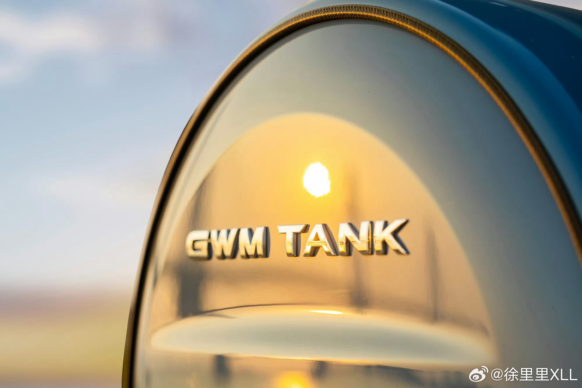 700预售倒计时两天。你们买坦克记得扫我的码。感觉损失了几十万的积分…