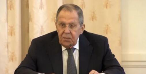 美国拦不住了！俄罗斯官宣对伊朗军售大单，拉夫罗夫一句话怼得美方哑口无言。

俄罗