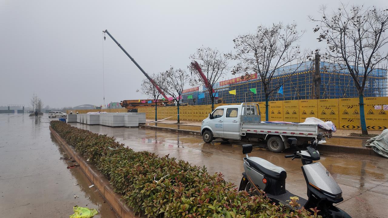 继华中科技大学,武汉理工大学去郊区办新校区以后,武汉7所211大学之一的华中师范