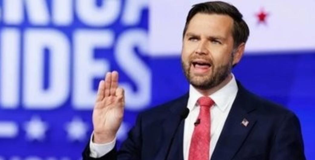 美国副总统万斯公然承认中美差距，甚至扬言美国要赶紧追赶了，要不然可就被甩太远了！