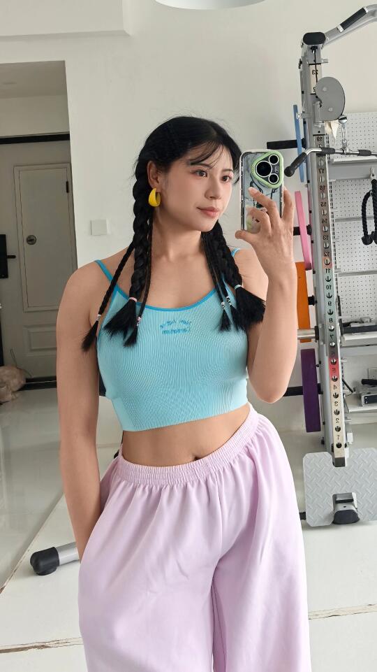 撸铁女孩