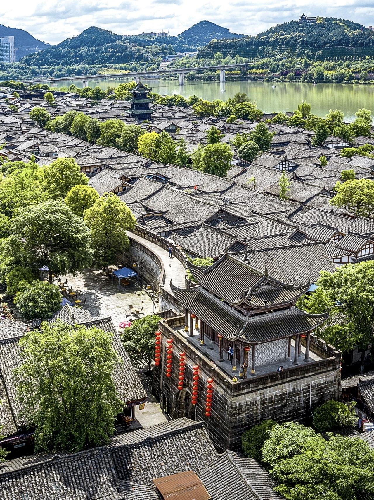 【县域经济是我国经济的基本单元，是发展经济、保障民生、维护稳定、促进国家长治久安