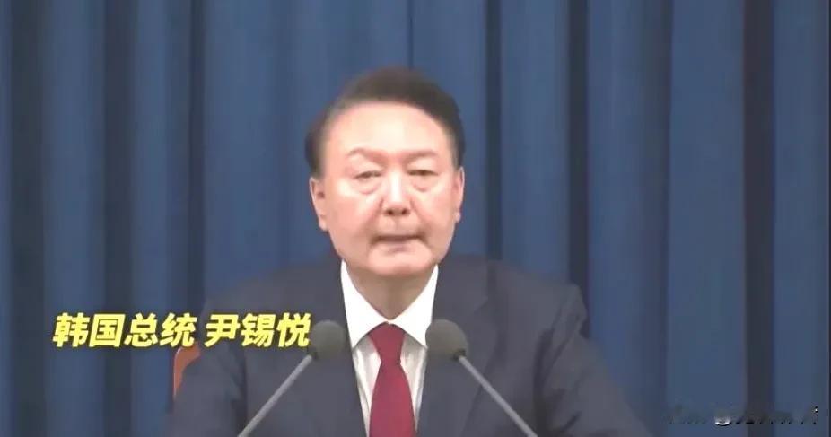 根据消息，日前韩国警方在搜查总统办公室时，遭到总统府警卫队的拒绝，抯拦警方进入办