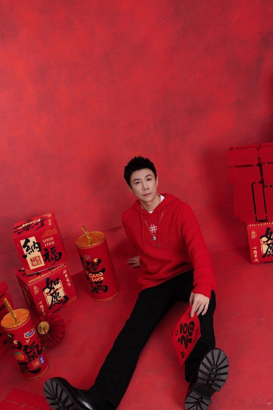 怎么不找张维伊演机器人蔡明 笑不活了！网友一句话，我直接脑补完一整个小品！ 