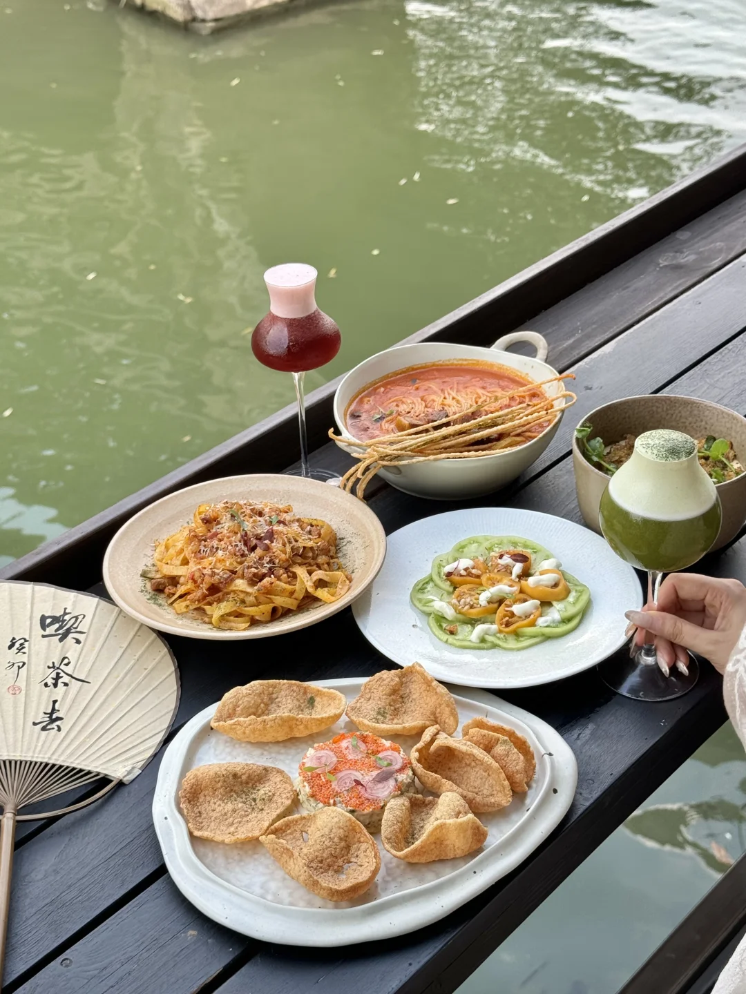杭州小河直街！！真的好Chill…🥹🥹