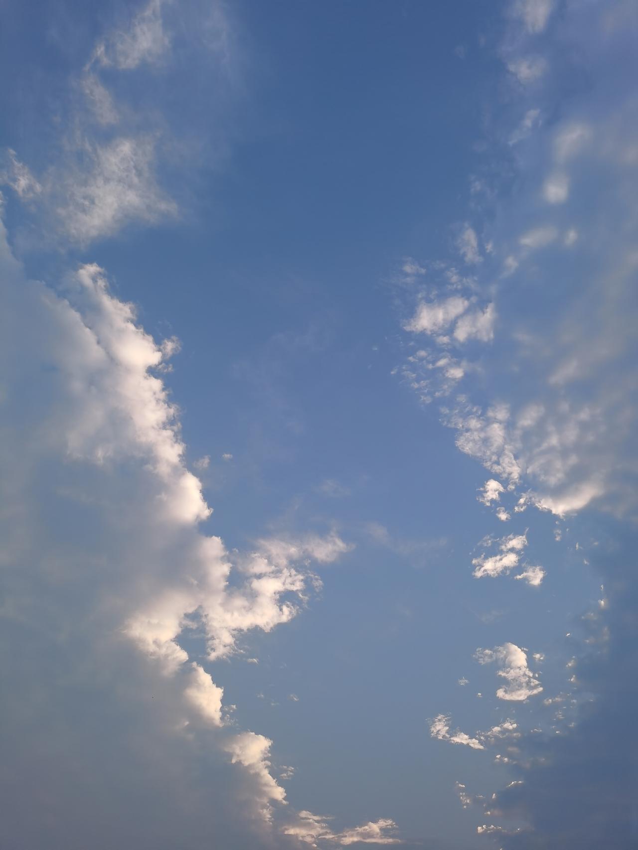 这是一件让人纳闷的事儿！美国怎么就拜伊朗为师了呢？

说美国拜伊朗为师，有点夸张