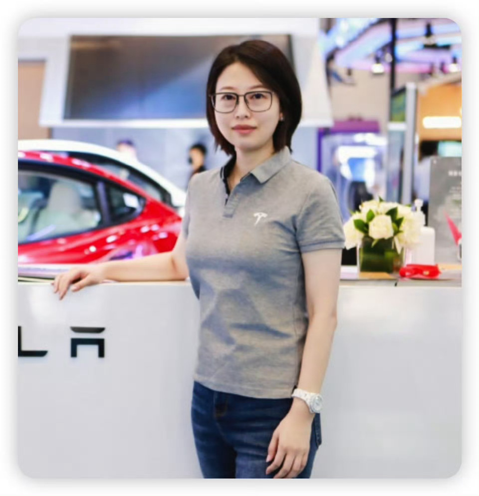 小米揽入特斯拉两员大将我去！雷军这是要把特斯拉掏空的节奏！都看好小米的发展，是不