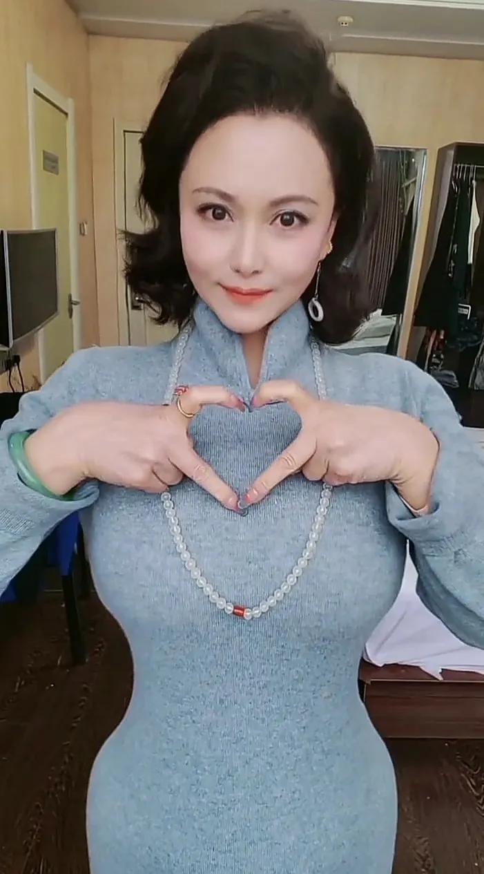 众所周知，《雍正王朝》是一部男人的戏。诸如胤禛、老八、老十三、邬思道、年羹尧等大