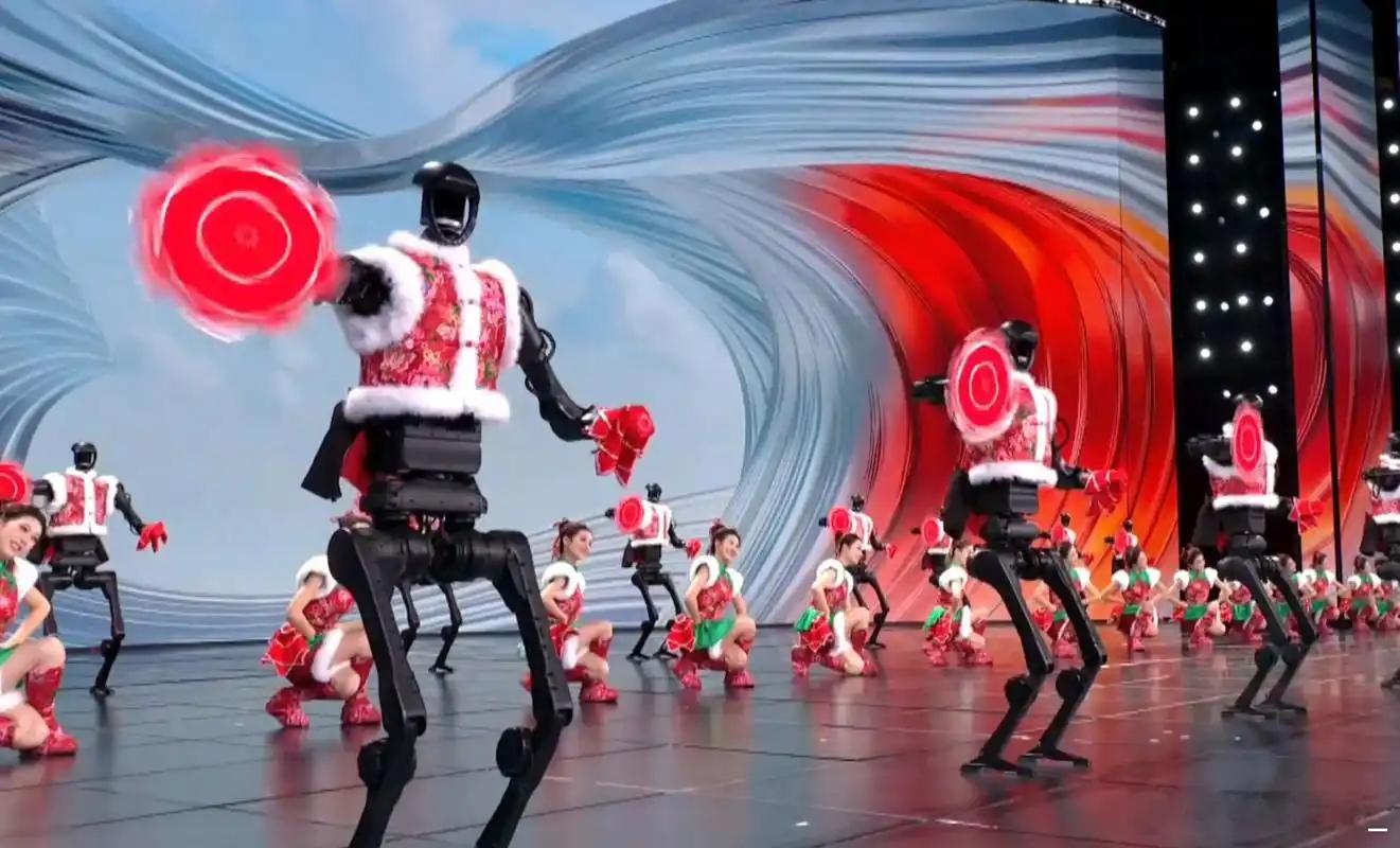 1月17日，中央广播电视总台《2026年春节联欢晚会》完成首次彩排，机器人将继蛇