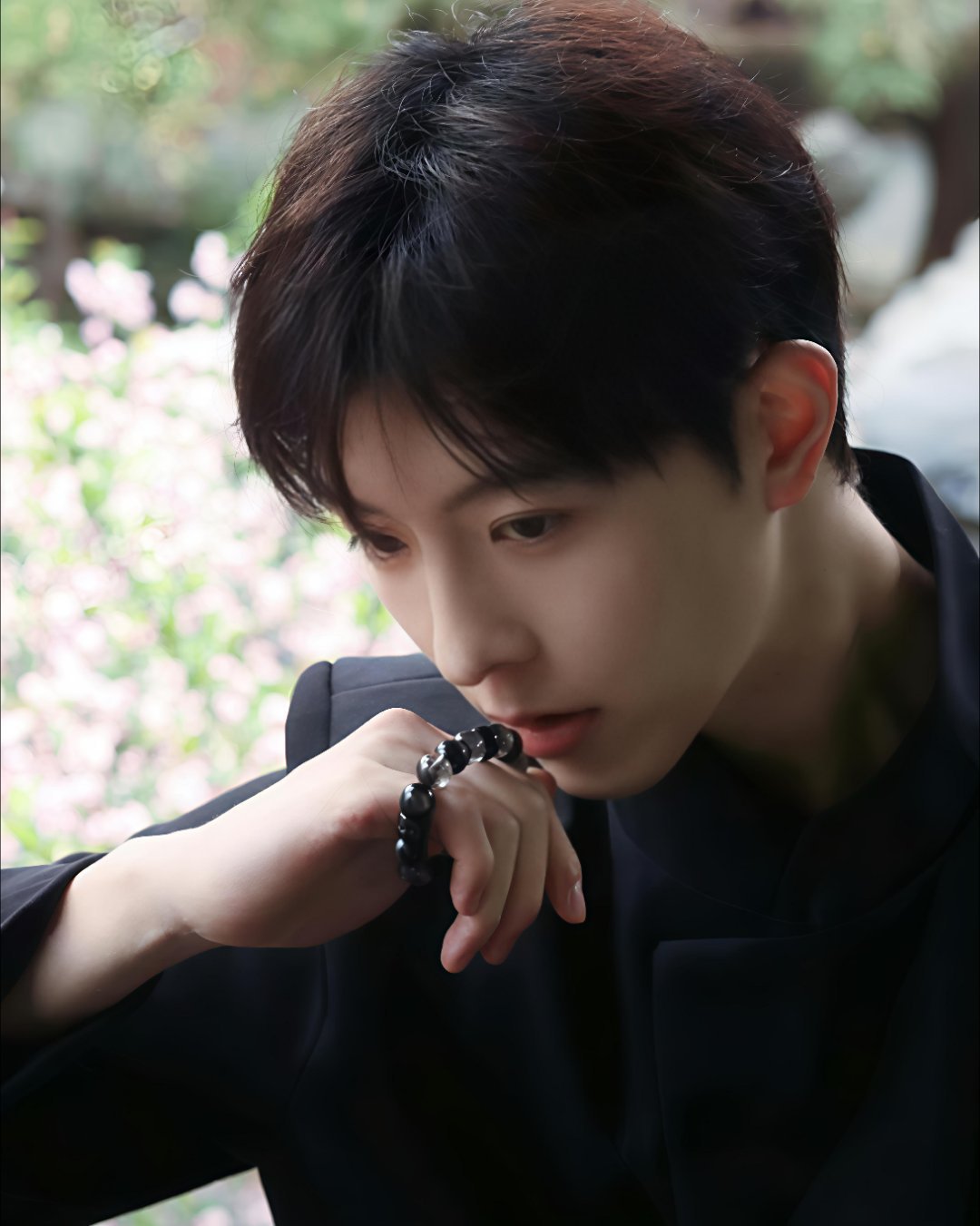 ⚽ 最好的陪伴大概就是这样：我陪你从无走到有，你变得越来越优秀，我们相伴到岁月尽