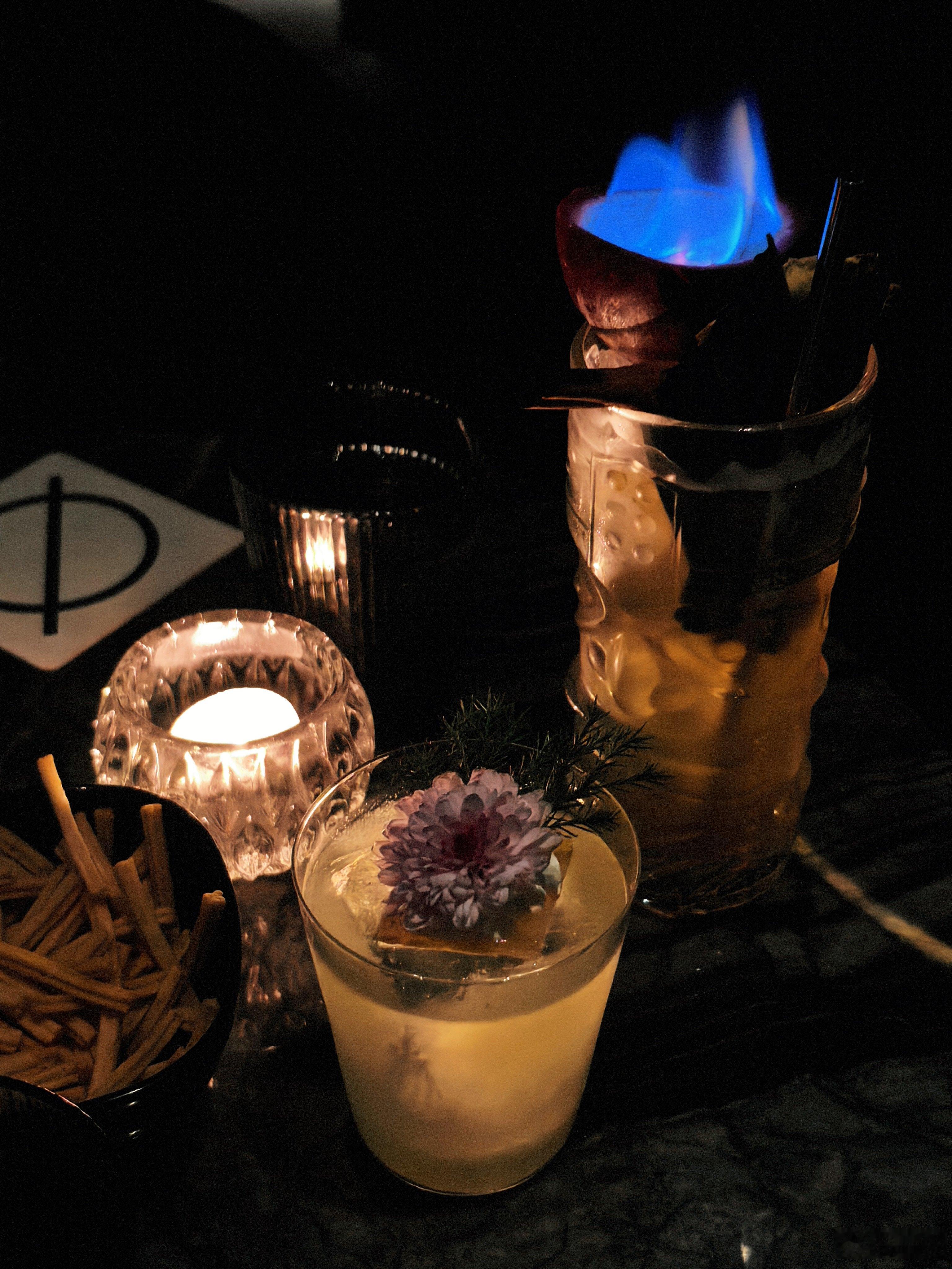 每次到一个新酒吧，喝特调就跟抽奖似的