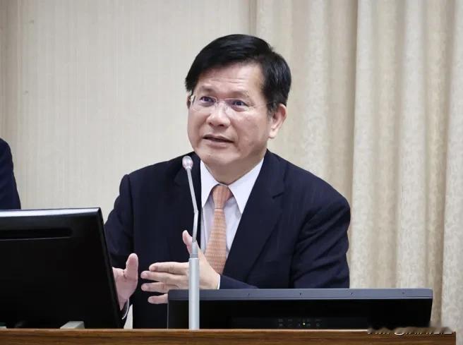 台外事部门负责人林佳龙近日在一场新书发表会上吹嘘自己任内到访欧洲国家的“外交突破