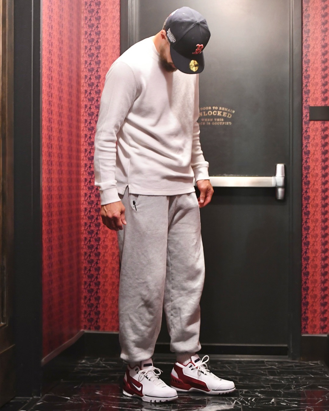 库里今天轮休明天出战 