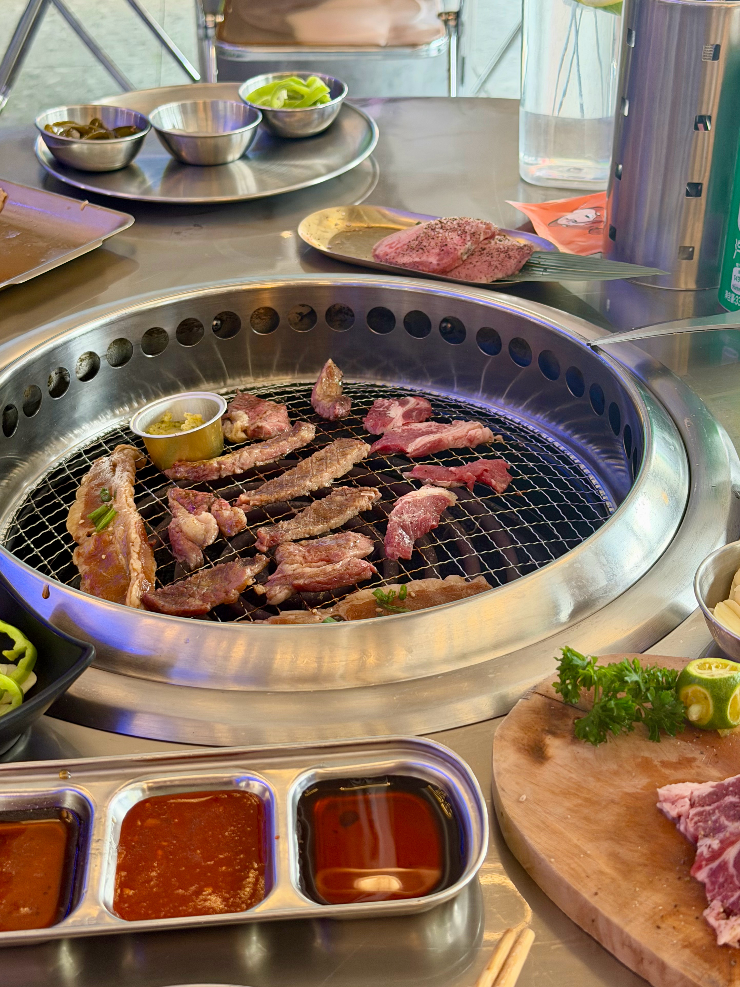 工作日中午吃什么之-我又没吃食堂 来吃烤肉了🥩我的日常plog