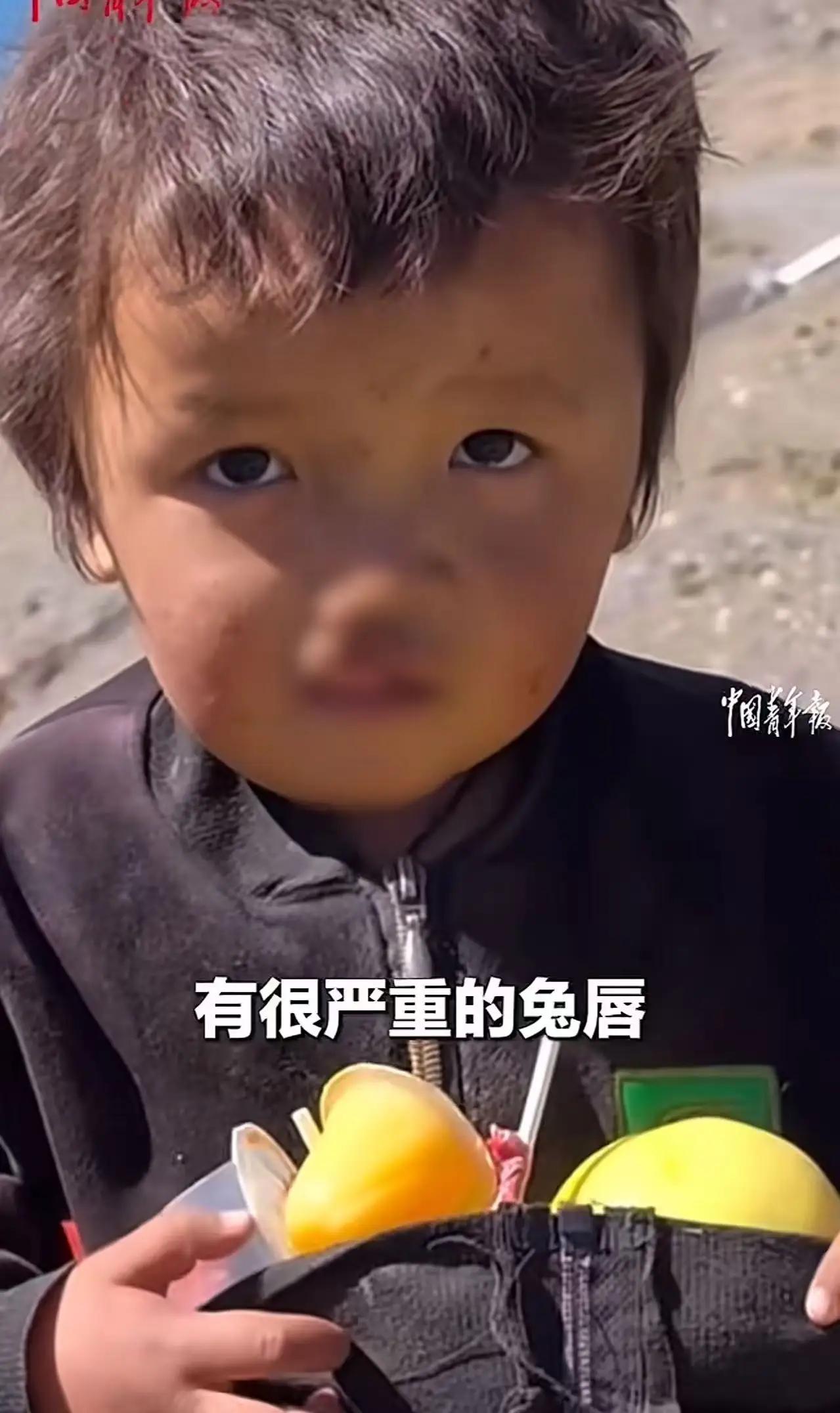 “只因为多看了一眼，改变了一个孩子的命运！”这句话听着像鸡汤，可发生在西藏日喀则