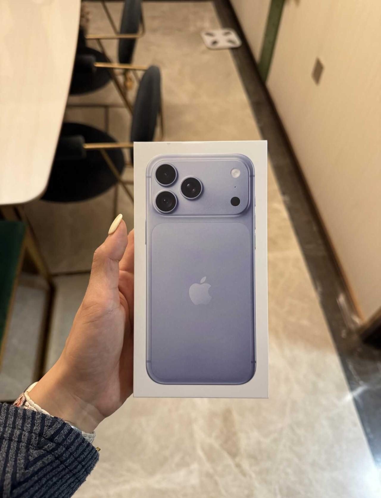 终于到手了iPhone18