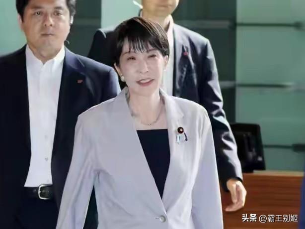 就在今天（7月15日），日本共同社刊文说，自去年11月日本首相高市早苗发表错误言