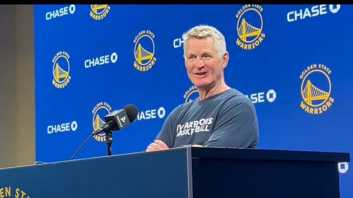 科尔聊库里明天复出 我的计划是让他明天上场比赛 库里的回归 “ 阳光更灿烂了 食