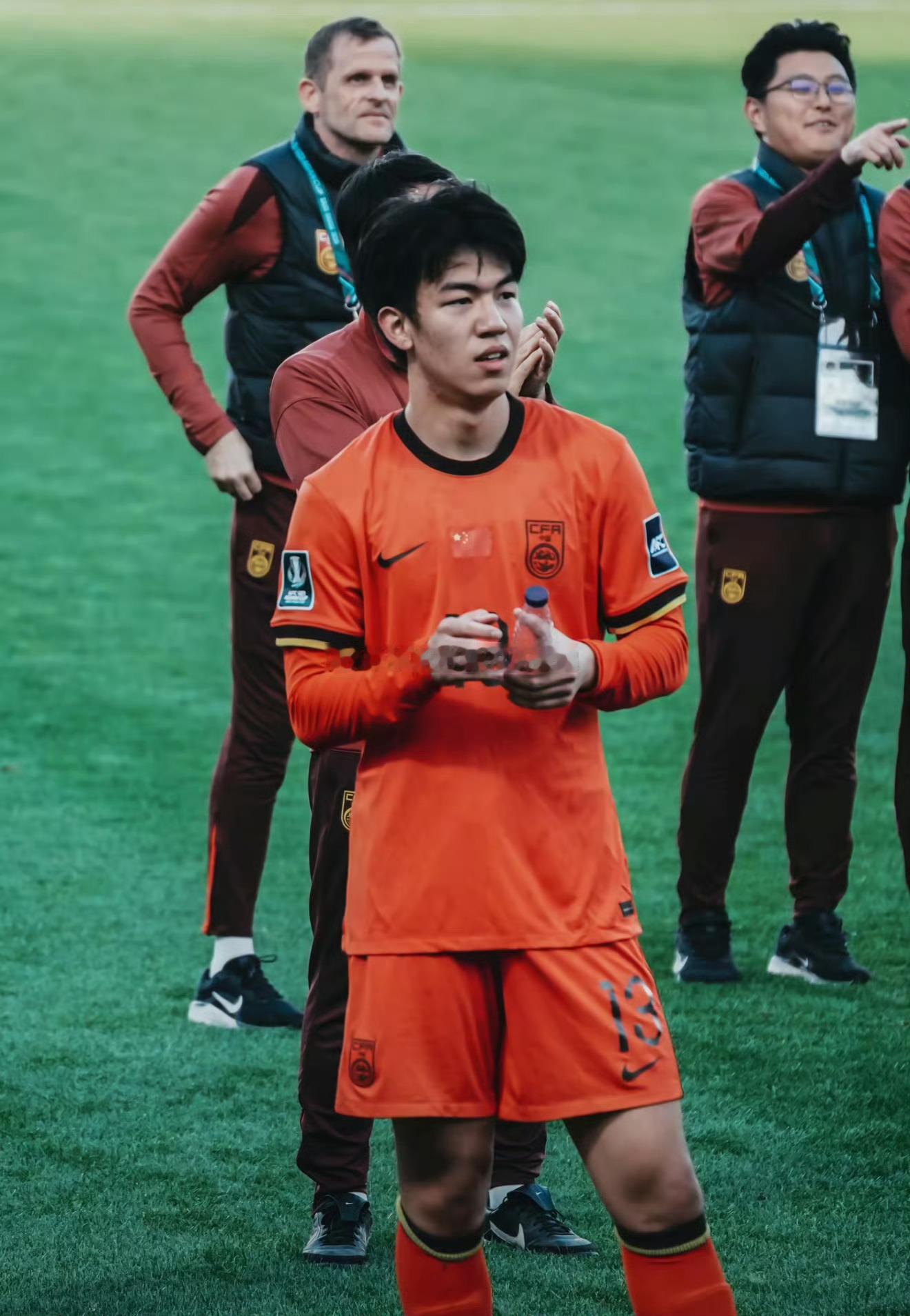 荷乙 邓伯什0-2赫尔蒙德 中国球员王博豪将在下轮回归球队大名单 留洋球员动态热