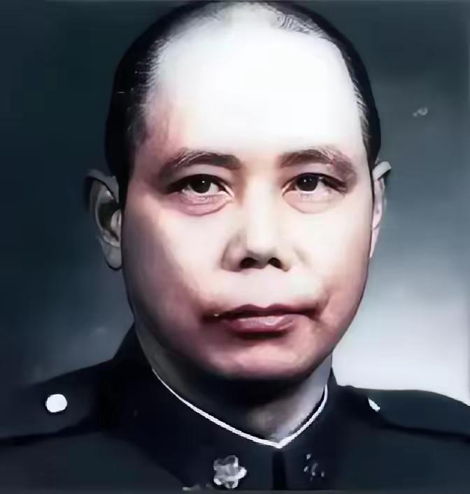 1943年，王耀武在常德摆庆功宴，招待57师残存官兵，正吃饭时军长傅仲芳带着一队