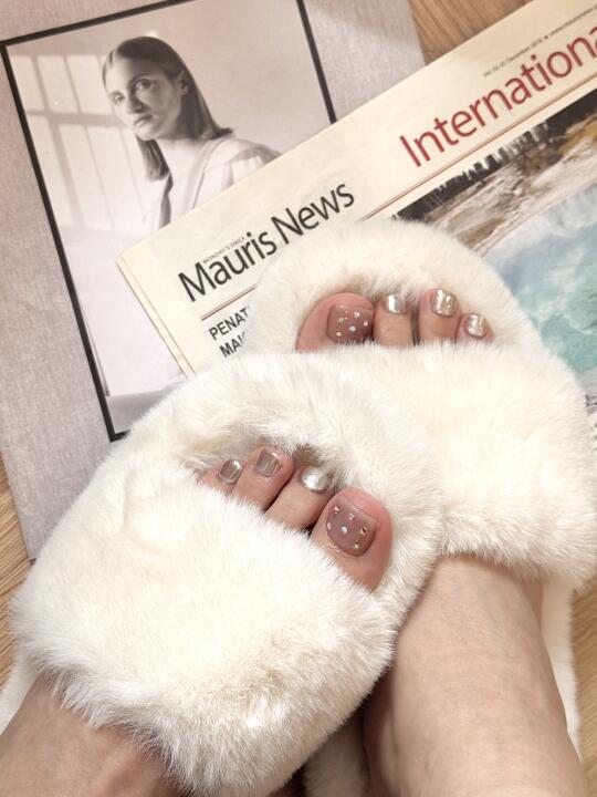 我的脚一般 但指甲绝了！！