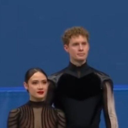 cb艰难表情管理中 