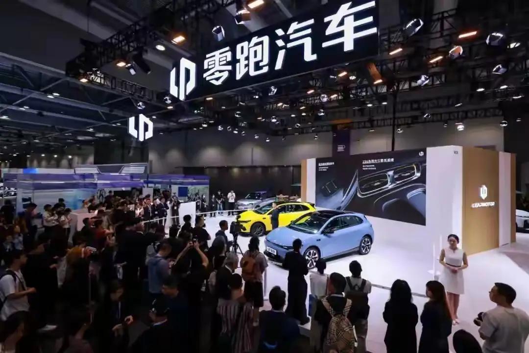 不管你信不信，这就是事实！
2026年上半年，零跑交付35.65万辆，盈利2.0