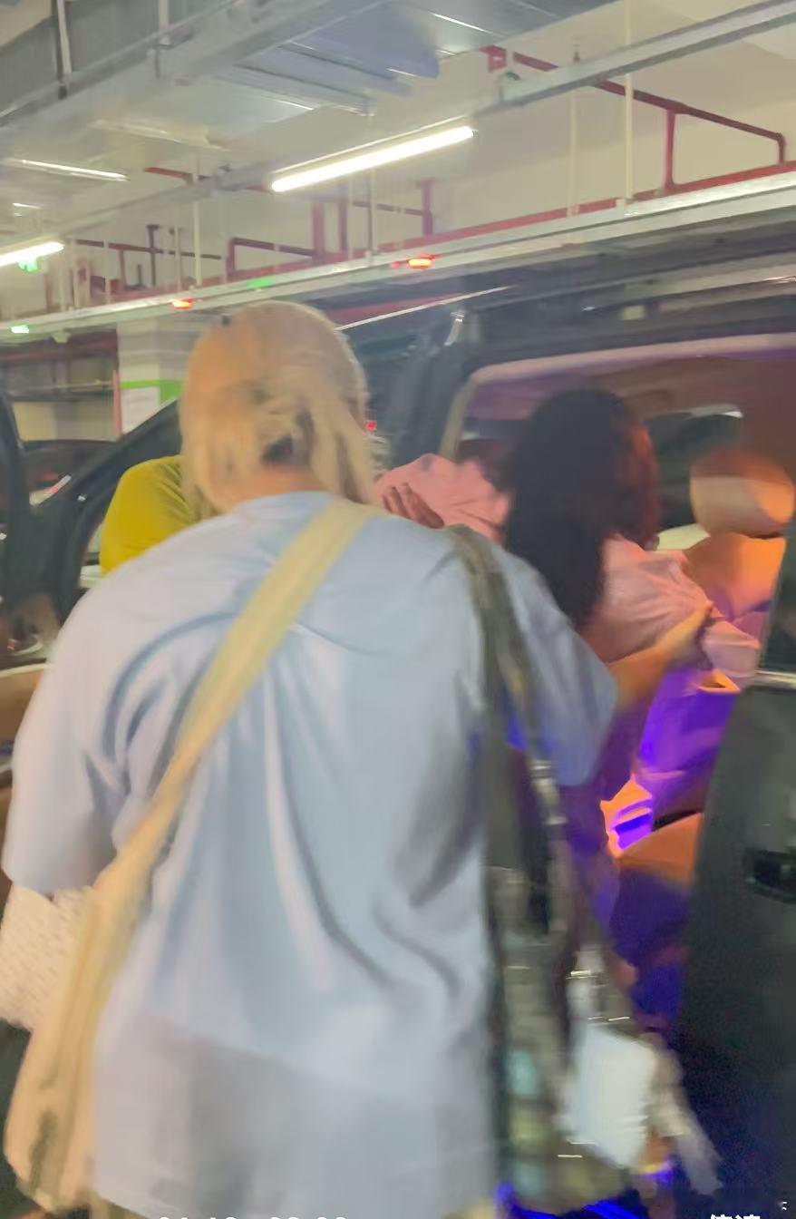 徐梦洁回应伤情徐梦洁 我只在乎你疼不疼🥹 