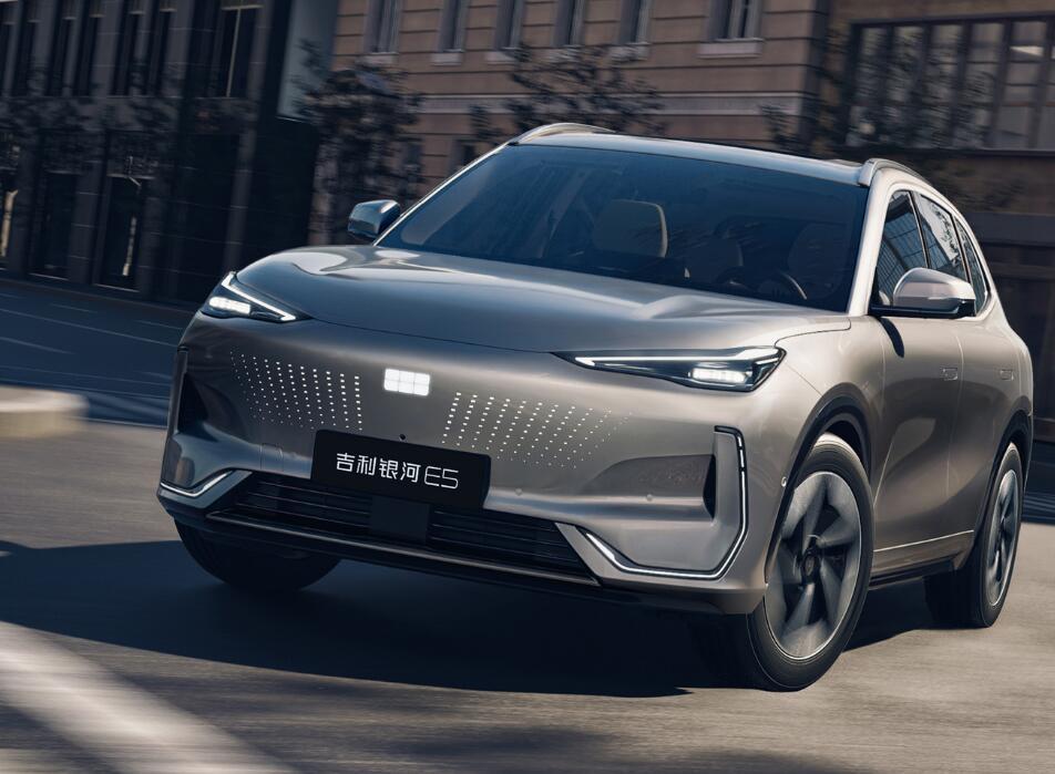15万元多的纯电SUV，你第一个想起的是谁呢？很多人都会认为是比亚迪宋PLUS，