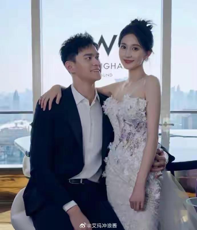 孙杨眼光太毒了！妻子张豆豆穿婚纱美如明星，这颜值不愧是“体操女神”运动员孙杨 游